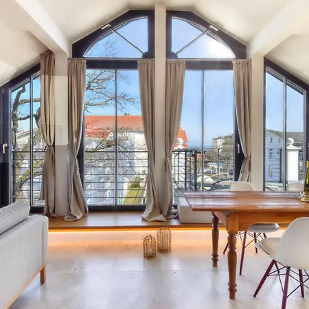 Penthouse 7 Martha 아파트