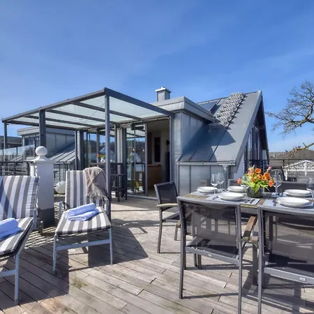 Penthouse 7 Martha * Binz