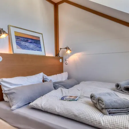 Penthouse 7 Martha *